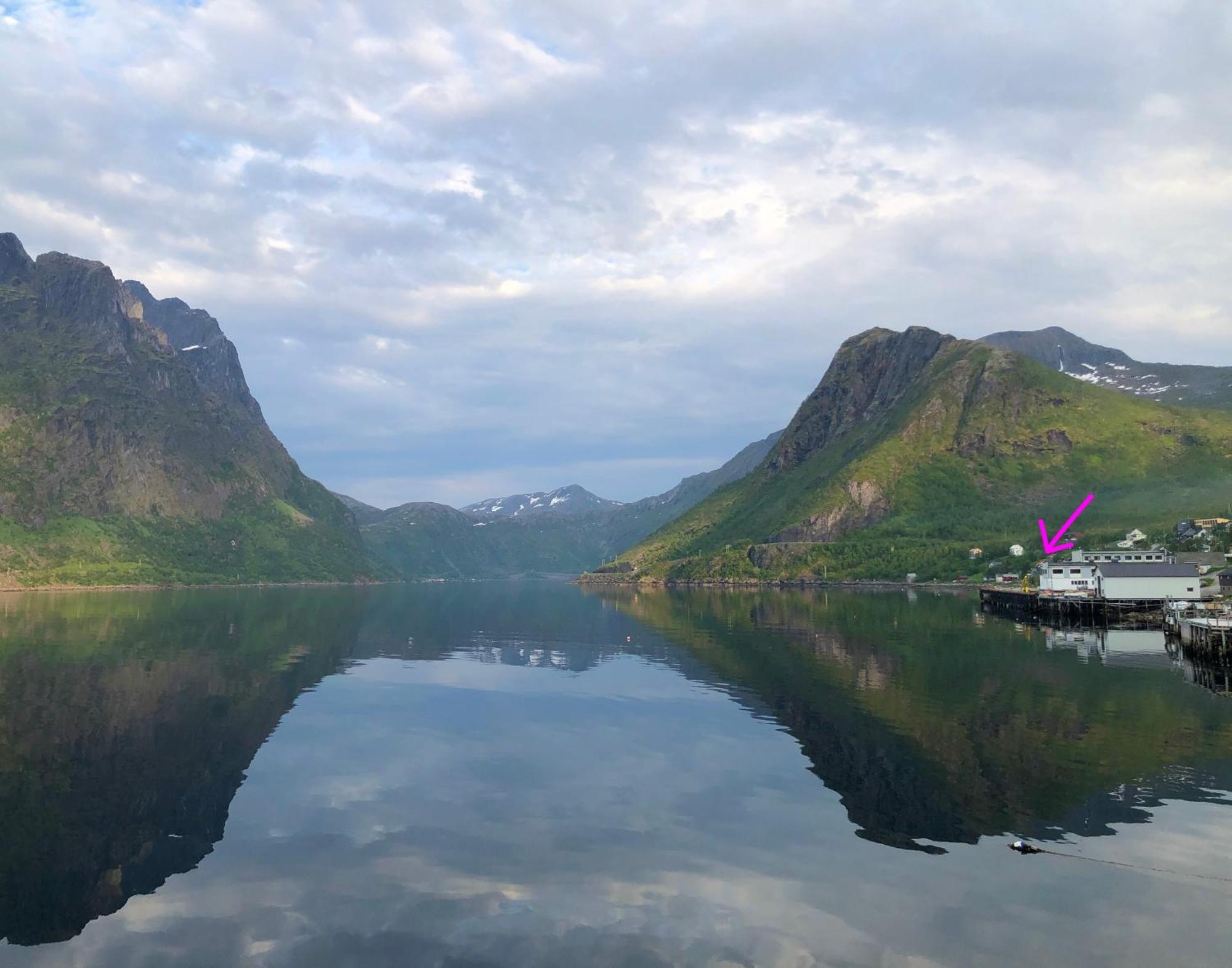 Segla Guesthouse - With View Of Fjord Fjordgard Bagian luar foto