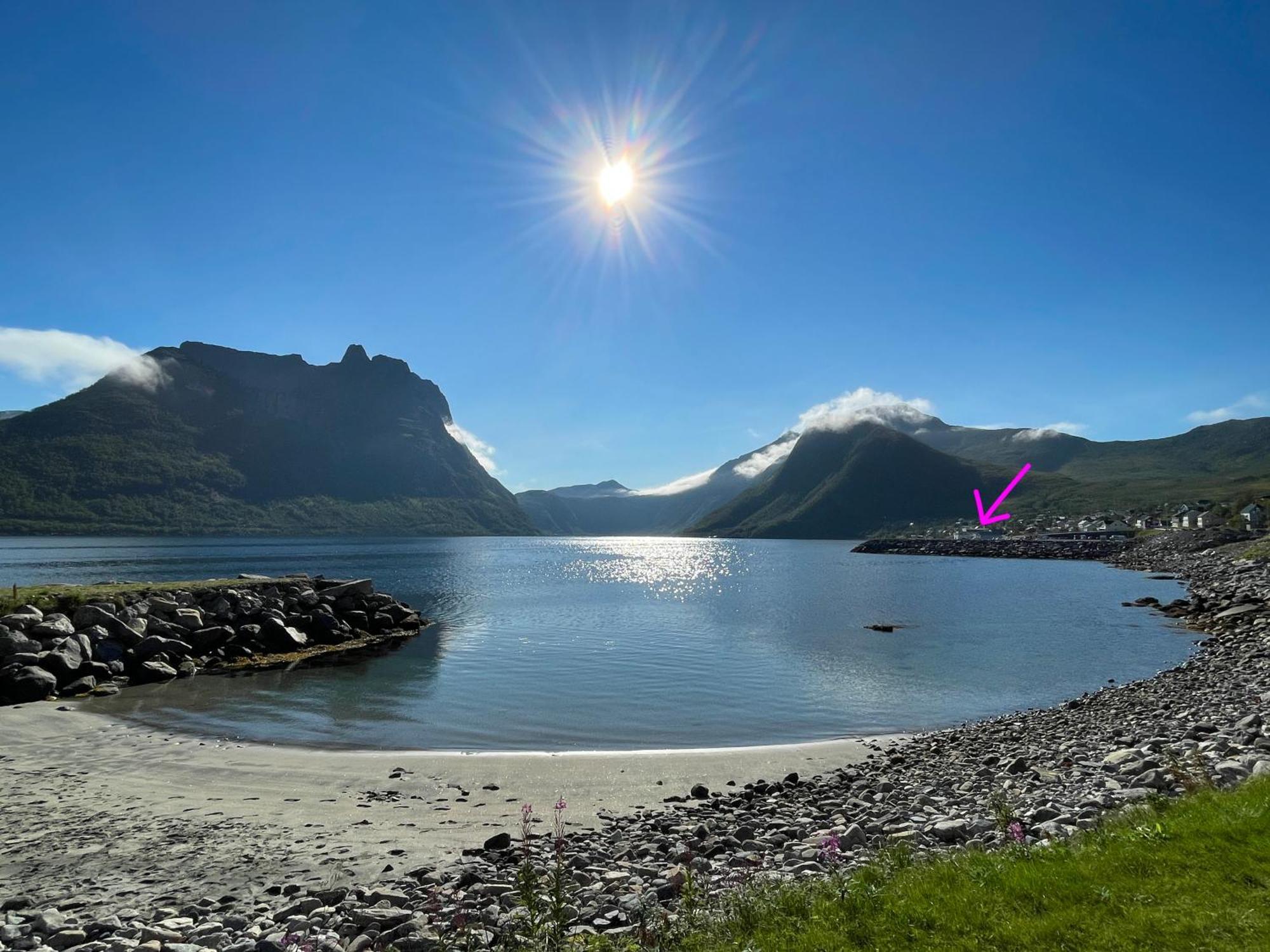 Segla Guesthouse - With View Of Fjord Fjordgard Bagian luar foto